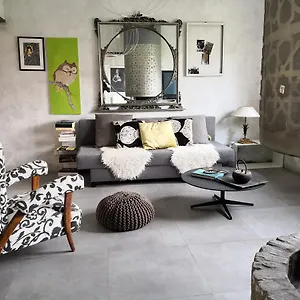 De Hura Apartamento